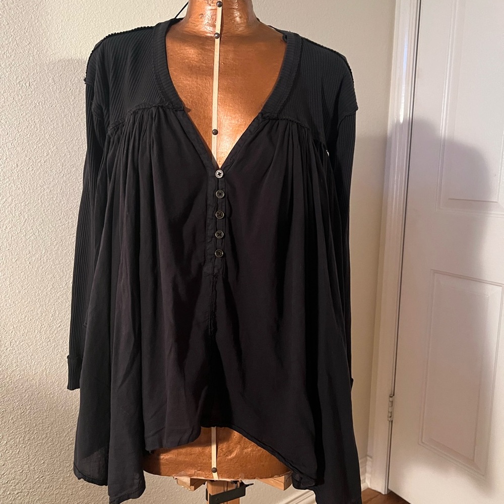 We The Free Black faux Button-Down Blouse with V neck